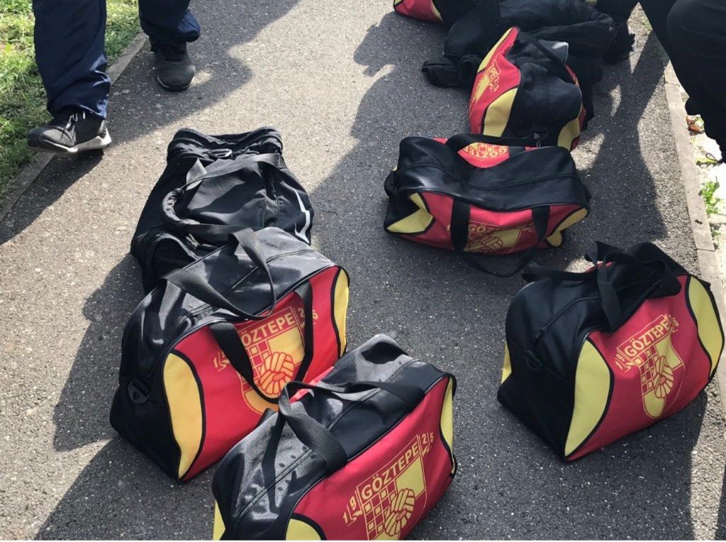 Göztepe S.K. kit bags laid out before a fixture